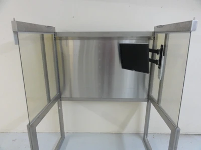 USED TERRA UNIVERSAL 2001-00-1