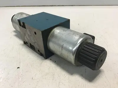 USED BOSCH 0 810 001 944