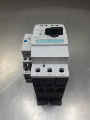 Used Siemens SIRIUS 3RV1031-4FA10 MANUAL MOTOR STARTER w/3RV1921-1M Module Starters South Carolina US | Palmetto Automation #1520516