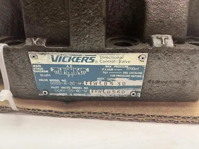 USED VICKERS DG5S-8-2C-2M-FTWL-B5-30