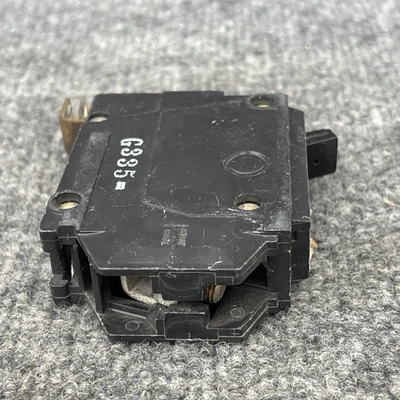 Used GE THQB1135 Circuit Breakers California US | Davliegogo LLC #1705960