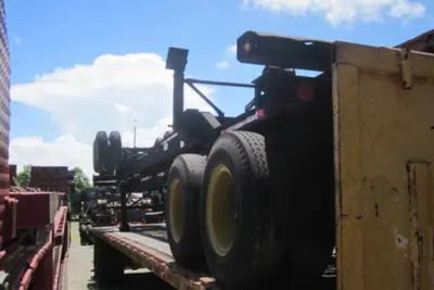 Used A PLUS BERTOLINI 40′-45′ EXTENDABLE CHASSIS Chassis Florida US | USA Transequipment #1542570