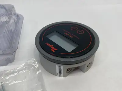 New | in-Stock Dwyer Instruments Differential Pressure Transmitter, Digital Pressure Transmitters Michigan US | Maverick Industrial Sales #1423170
