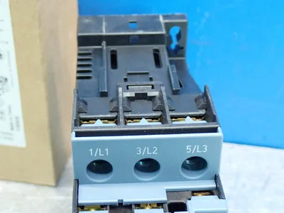 NEW SIEMENS 3RT60261BB40