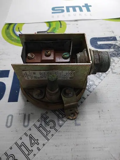 Used DWYER INSTRUMENTS T95922 Relays & Switches Florida US | SMT Resource #487141