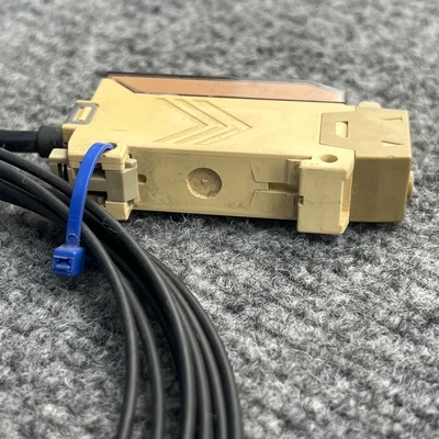 Used Sunx FX4-A3R Photoelectric Sensors California US | Davliegogo LLC #1706927