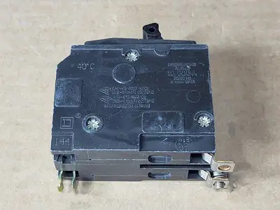 Used SQUARE D QOB220 Switchgears British Columbia CA | Lenmark #1438632