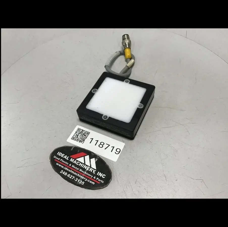 USED SPECTRUM ILLUMINATION BL22-660