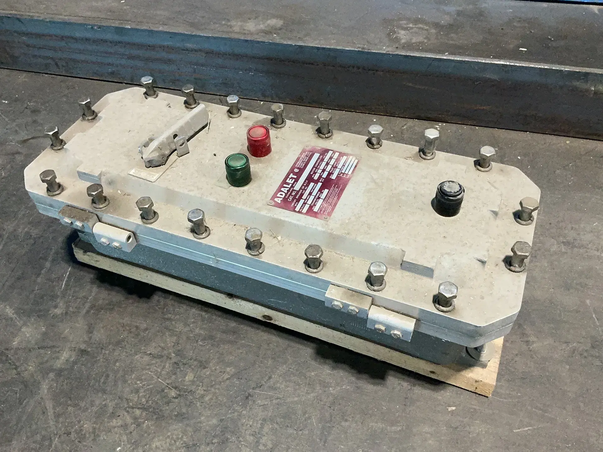 Used ADALET XCBSAQ N4 6130 Starters Ohio US | HGR 24 #1286764