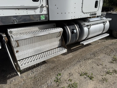 Used 2012 KENWORTH T800 TRUCK TRACTOR Conventional trucks Michigan US | Miedema Asset Management Group #1709417