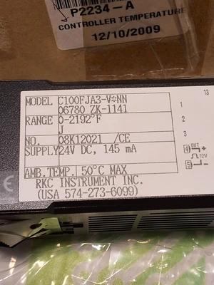 RKC C100FJA3-V*NN TEMPERATURE CONTROLLER 24V DC