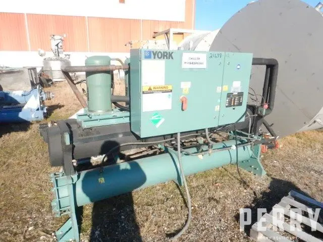 York 10 Ton Kälteanlage | Perry Equipment