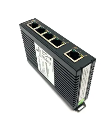 USED ETHERWAN COMPACT UNMANAGED ETHERNET SWITCH 5X10/100TX