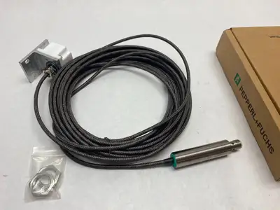 USED PEPPERL+FUCHS COMFORT SERIES INDUCTIVE PROX SENSOR