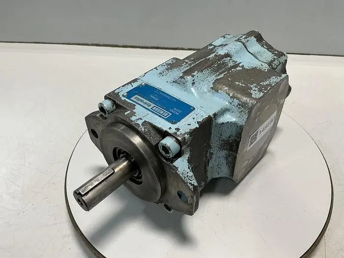 Used DENISON HYDRAULICS T6CCM-022-010-2R03-C100 Pumps Michigan US | Ideal Machinery #692750