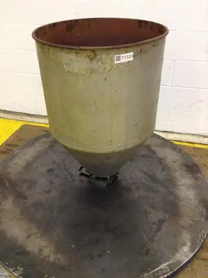 USED METAL FABRICATOR HOPPER1333