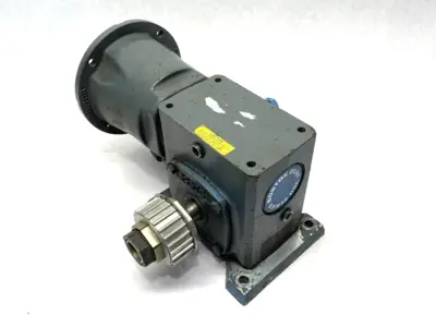 USED BOSTON GEAR SPEED REDUCER 10:1 RATIO 2.34HP