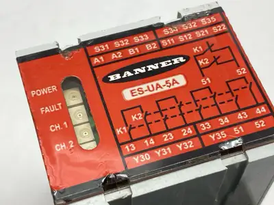 USED BANNER E-STOP/ROPE PULL GUARD & MONITORING SAFETY RELAY MODULE 66091