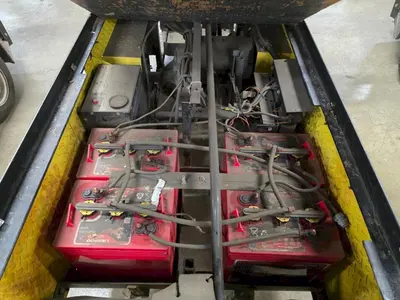 USED EZ-GO XI-640