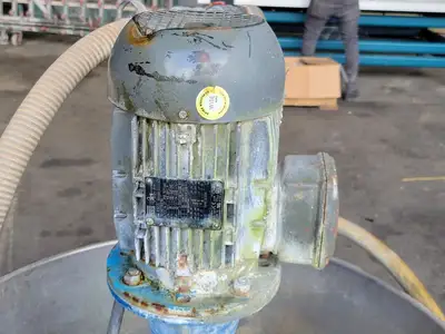 Pump Bin w/ 2 hp Motor