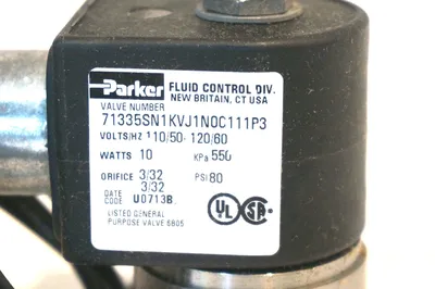 NEW PARKER 71335SN1KVJ1N0C111P3 SOLENOID VALVE