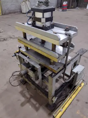 22" PNEUMATIC CUTOFF SHEAR & PRESS WITH ACCELORATOR: STOCK #19539