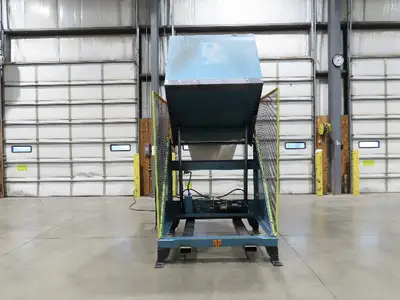 Used UNA-DYN _UNKNOWN_ Hoppers Indiana US | Arrow Industrial #1366951