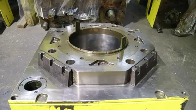 USED Top Grade Canada 20 L Molds