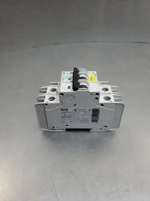 Used Eaton FAZ-C6/2-NA Circuit Breaker, 6A, 2P, 48VDC/277VAC w/Z-NHK Circuit Breakers South Carolina US | Palmetto Automation #1150404
