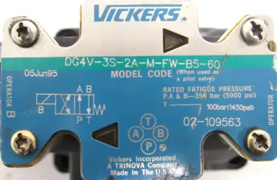 NEW VICKERS 02-325864 VALVE 02-109563 DG5V-8-S-2A-M-FW-B-10 DG4V-3S-2A-M-FW-B560