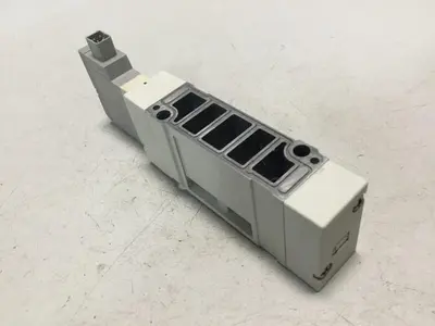 USED SMC SV3100-5FU