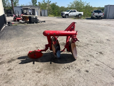 FERGUSON #21 Disc Plow Disc Plow | County Equipment Company LLC (3)