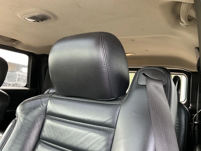 USED 2005 HUMMER H2