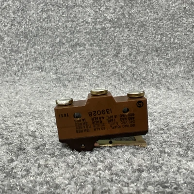 New | in-Stock Honeywell 139028B Switch Parts California US | Davliegogo LLC #1708419