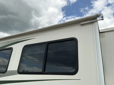 Used 2003 SOUTHWIND TBD Campers, Caravans, Motorhomes Michigan US | Miedema Asset Management Group #1321345