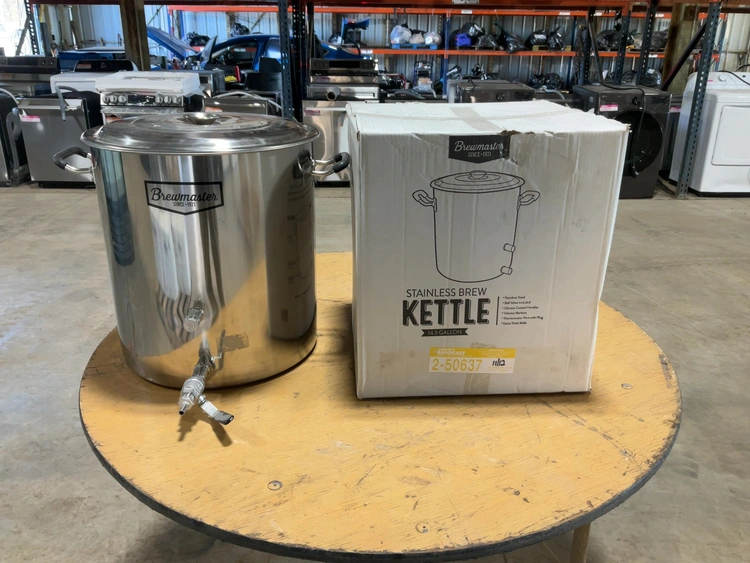 Used LOT OF (2) BREWMASTER 14.5 GALLON STAINLESS STEEL BREW KETTLES Brewing Equipment Michigan US | Miedema Asset Management Group #1580097