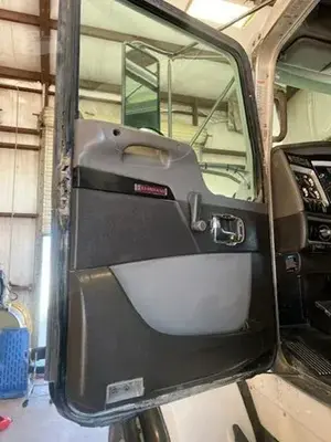 2014 KENWORTH T800 Industrial Vacuum Trucks | Crossford Machinery Group (5)