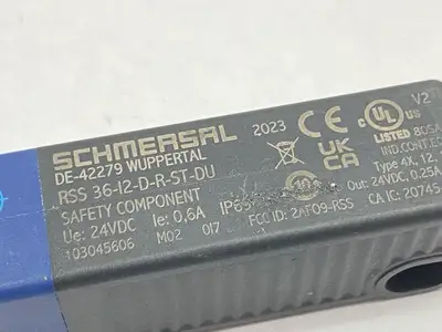 USED SCHMERSAL SAFETY SENSOR M12 8-POLE 103044826