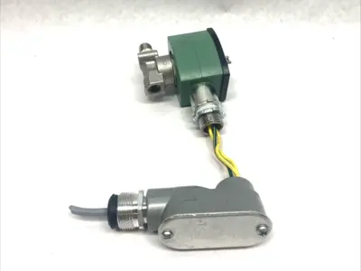 USED ASCO 1/4" 2-WAY SOLENOID VALVE W/ RED DOT CONDUIT FITTING