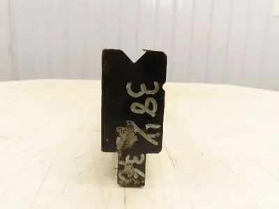 Press Brake Die 38-5/8" Long 90° V 3/8" W 3/16" D 1-3/4" H 1/2" Tang