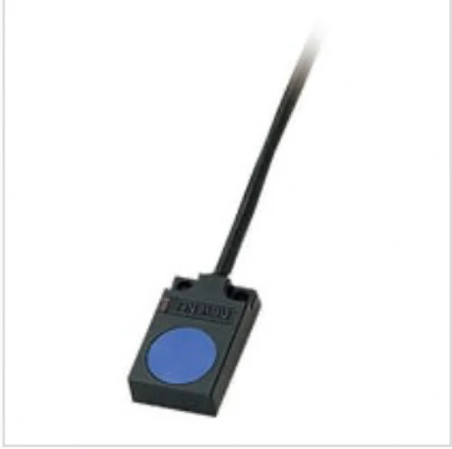 Keyence EZ-18T Inductive Proximity Sensors, Main Unit, Flat Type, NPN [New]