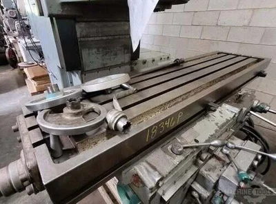 USED CINCINNATI MILLING MACHINE CO 330-18