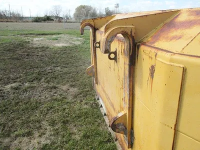 - Caterpillar 988
