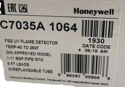 NEW HONEYWELL C7035A-1064 UV FLAME DETECTOR C7035A1064A