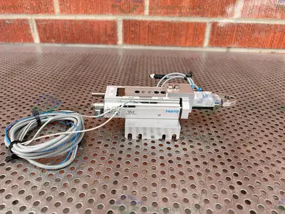Used FESTO DGSL-10-30-P1A COMPACT DOUBLE ACTING PNEUMATIC SLIDE ACTUATOR Electronics & Components California US | Equipment Lab #1466103