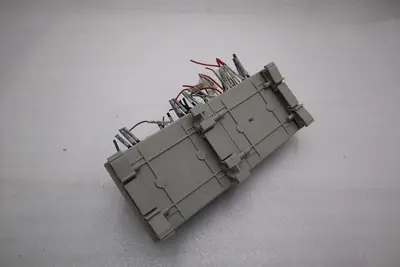 ALLEN BRADLEY 1492-IFM40F-3 WIRING SYSTEMS MODULES STOCK K-1557C
