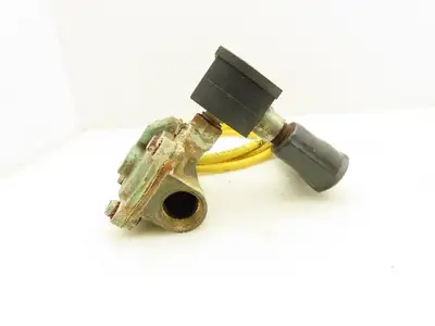 Asco Red Hat II EF8210G014 Brass Solenoid Valve 2-Way 1" NPT 120V Normally Open