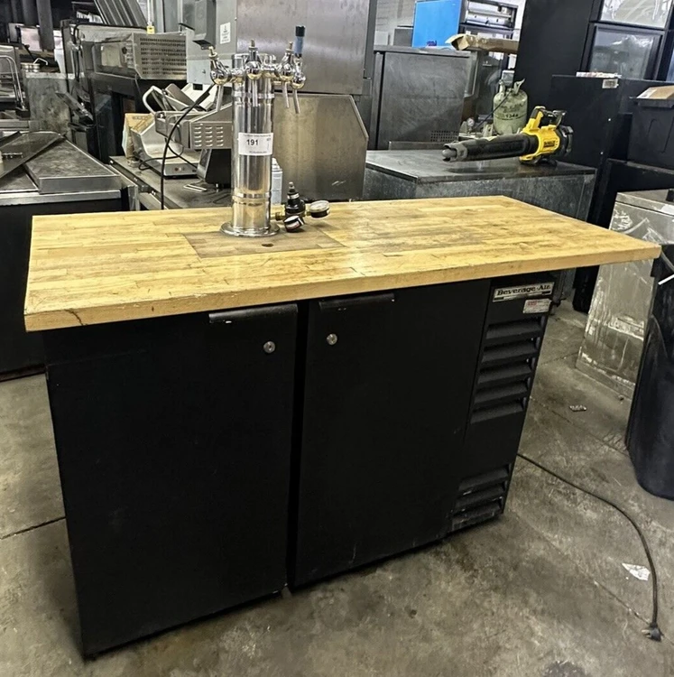 Used _UNKNOWN_ BB48 Refrigerators | Grocery Equipment Sales #1066274