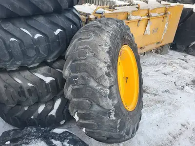 USED GOOD YEAR 17.5-25