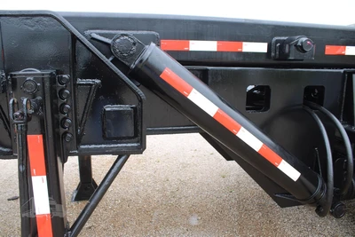 Used 2013 DRAGON PRODUCTS LTD TCT440 Hooklifts & Roll-Offs Texas US | Roll Off Truck World #1491825